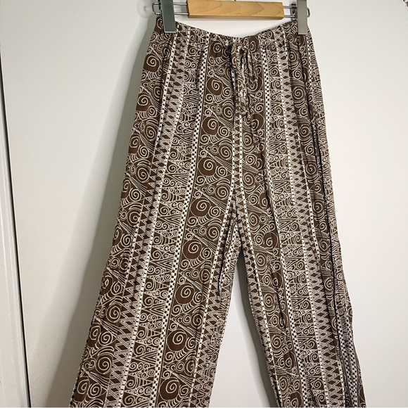 Vintage Boho Patterned High Waisted Pants - Picture 6 of 9